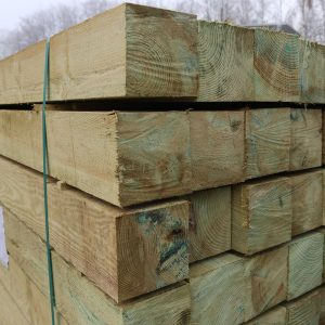 Statybinė neobliuota mediena